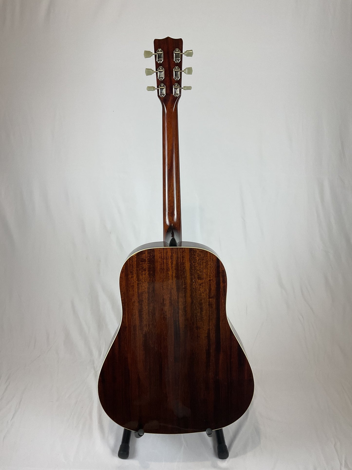Ozark 3392 Acoustic - Sunburst