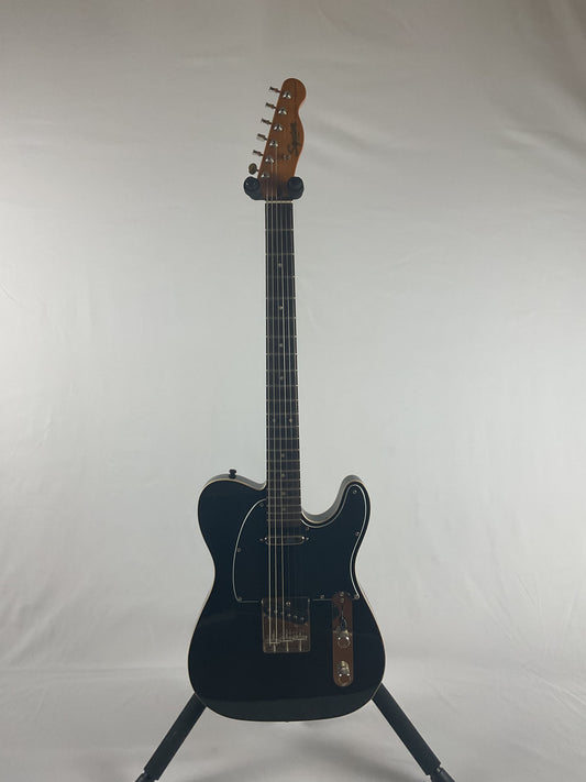 Squier Classic Vibe Baritone Custom Telecaster - Black