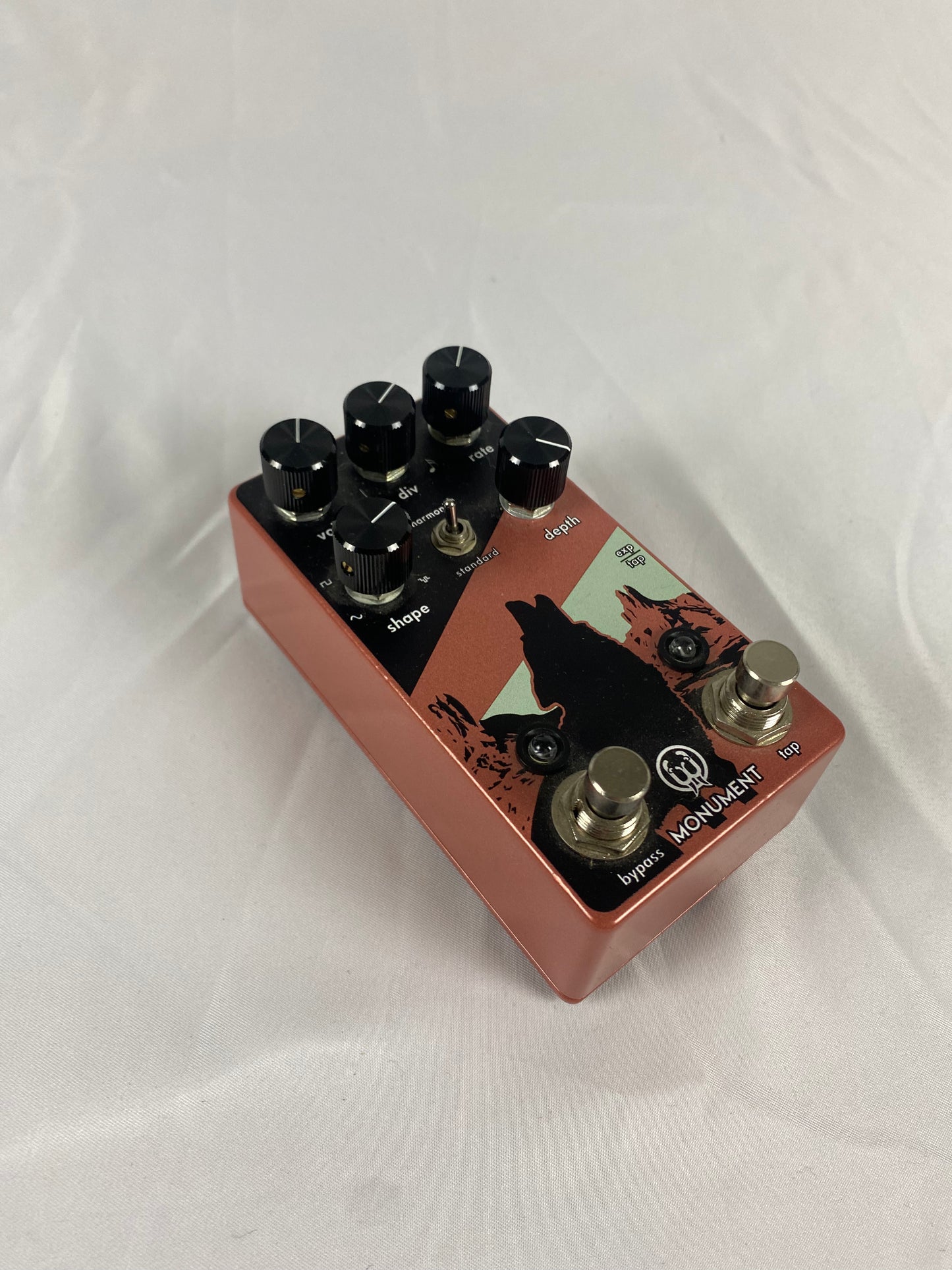 Walrus Audio - Monument Harmonic Tap Tremolo V2