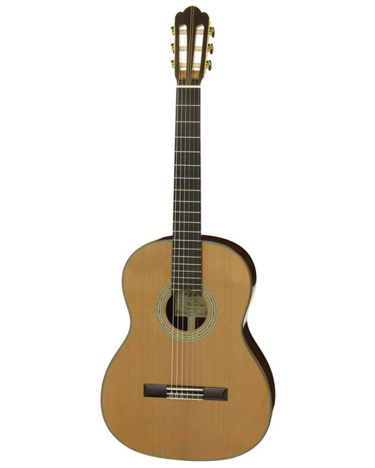 Aria C-205 4/4 Classical Guitar