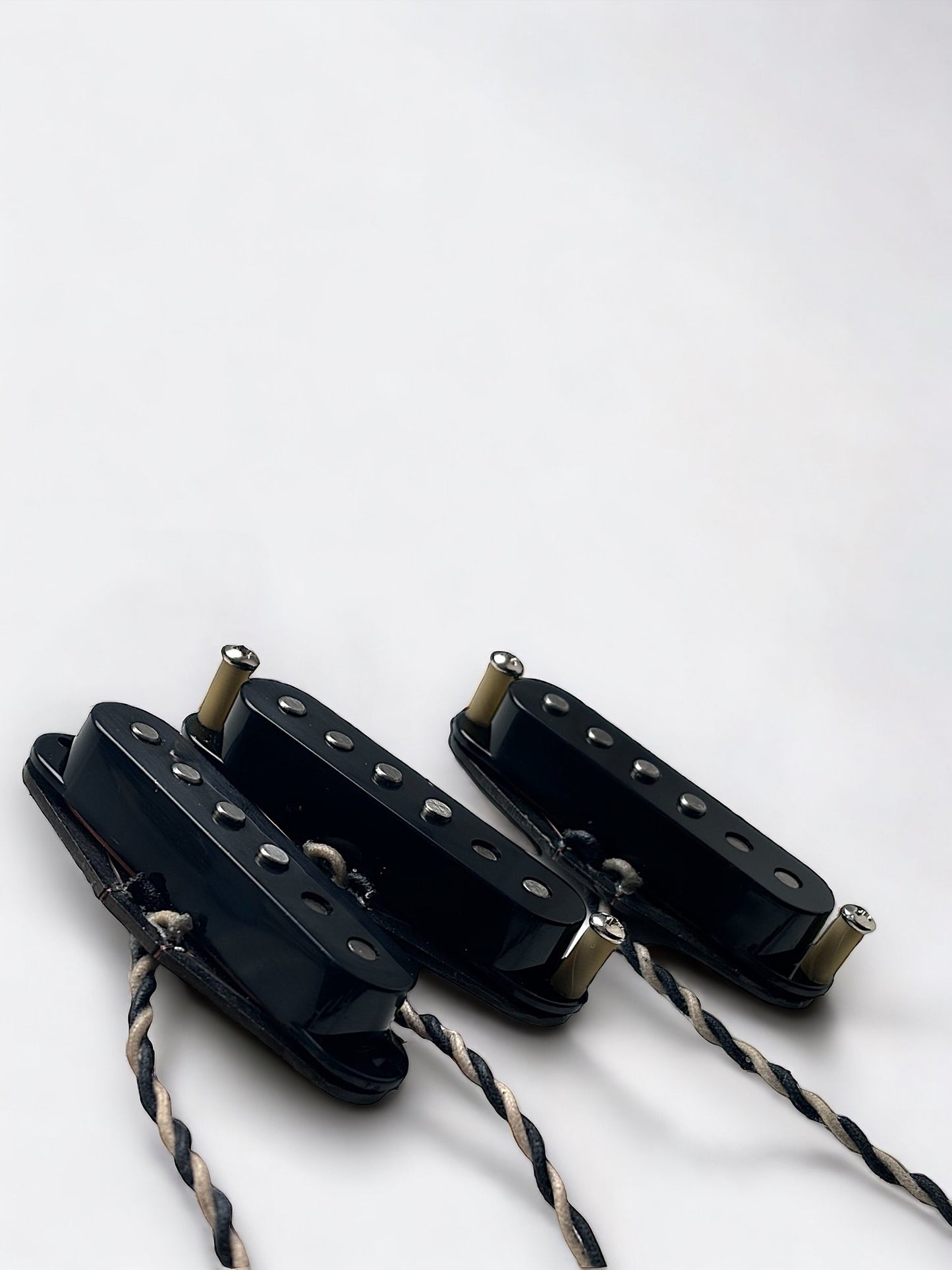 Green Pickups - 'A5 MODEL' Strat Pickup Set - Aged White