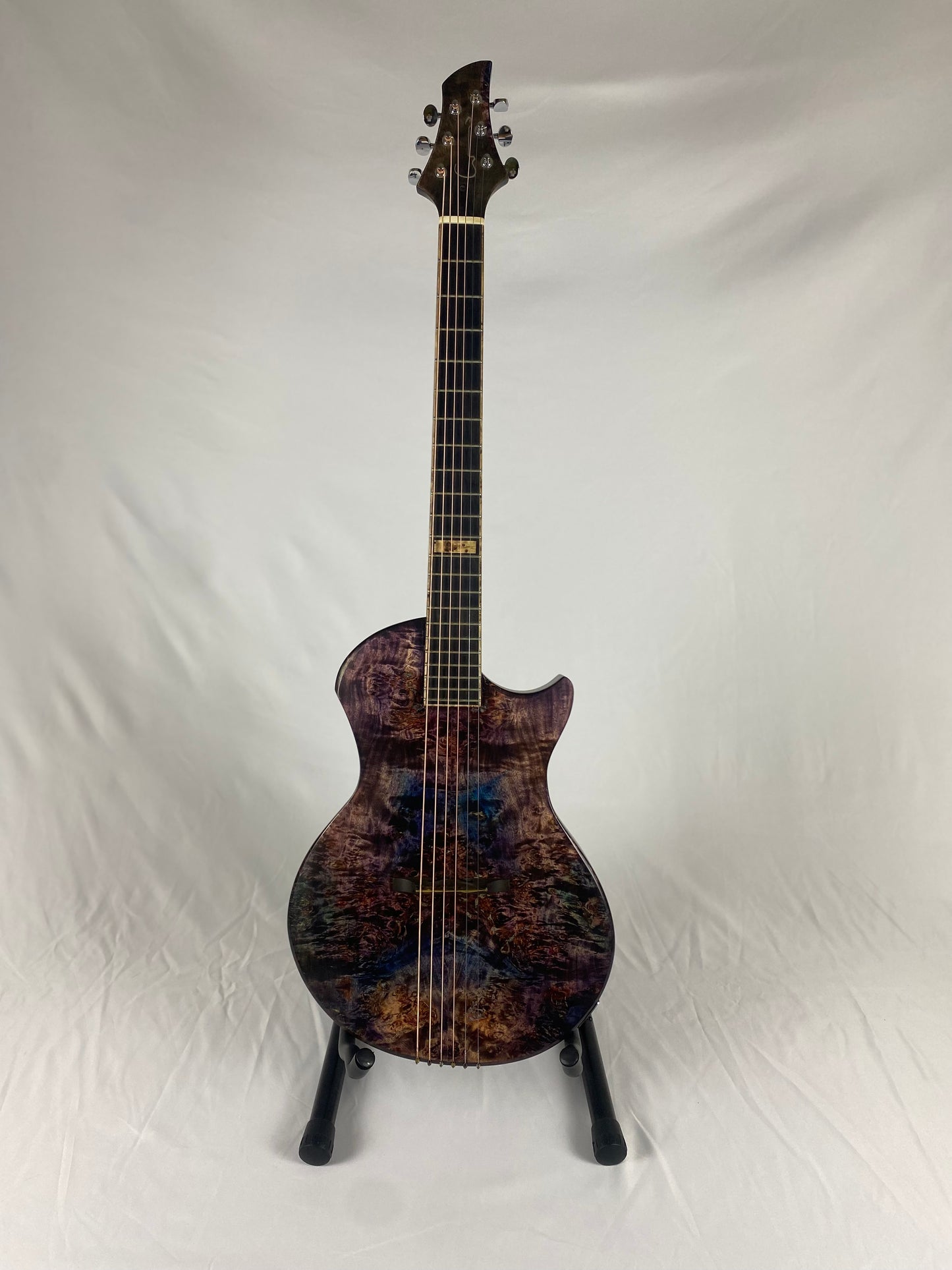 Crimson Guitars - Nebula