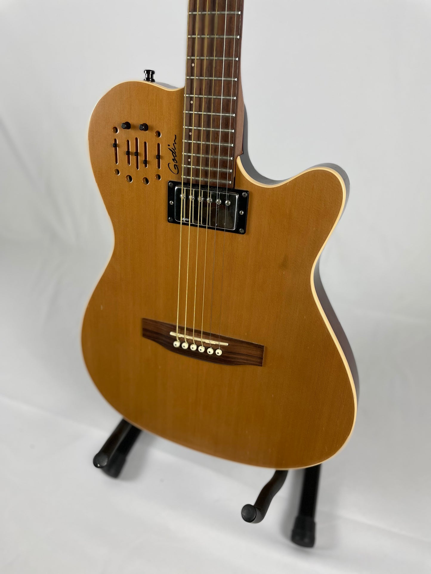 Godin A6 Ultra - 2010s - Natural