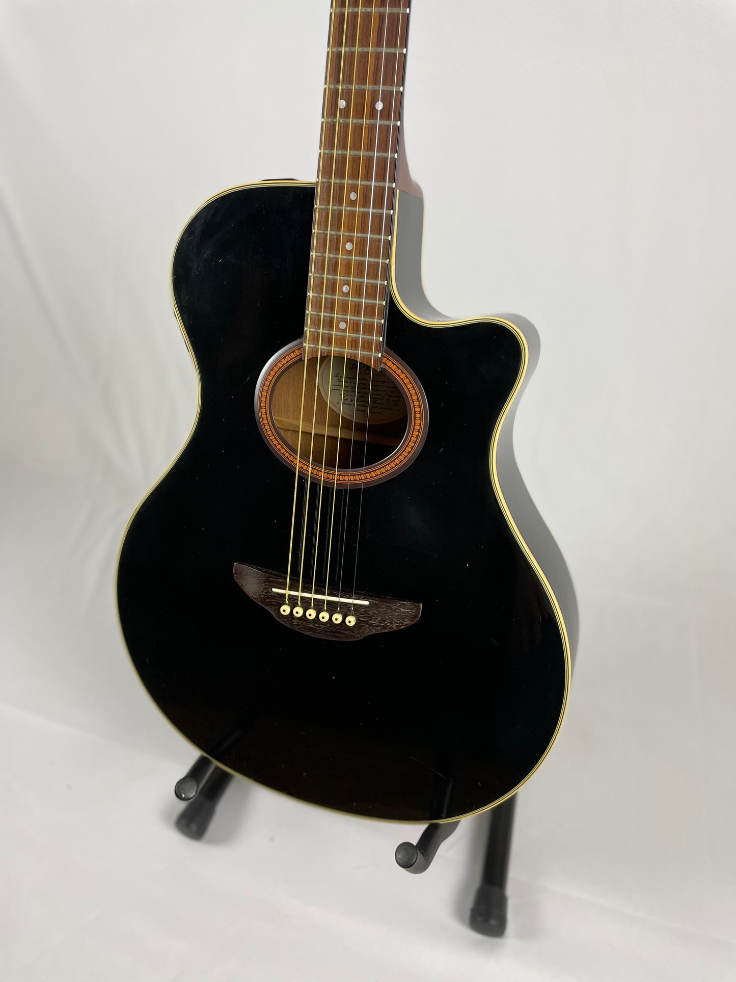 Yamaha APX-4A Electro Acoustic Guitar